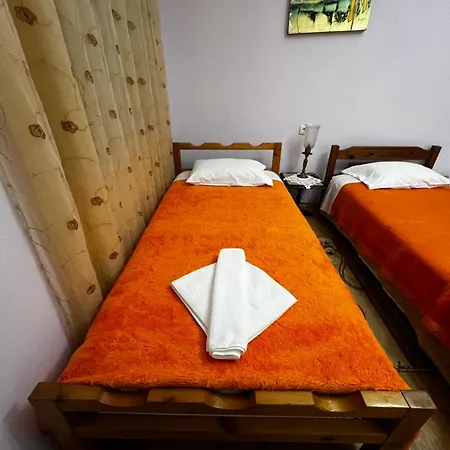 Luigi Guest house *
