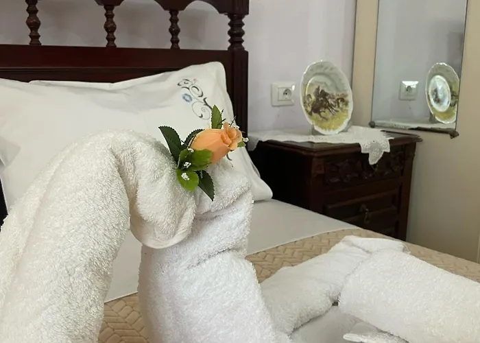 Luigi Гостевой дом Гирокастра